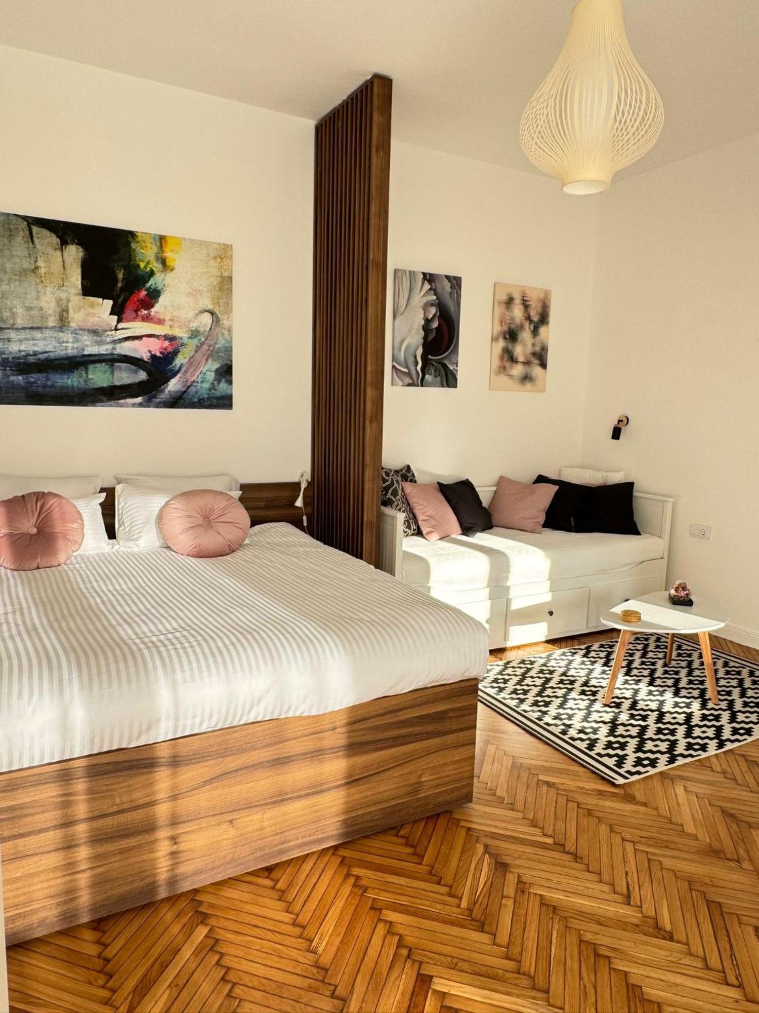 Balconia Sunny Apartment In Centre Of בלגרד מראה חיצוני תמונה